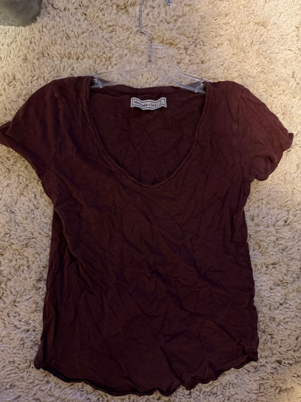 🤩 Abercrombie & Fitch Distressed Top